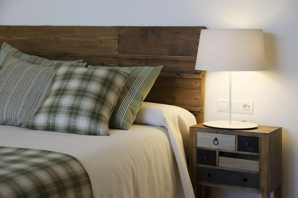 Mas Valenti 1511 Guest House Vall-Llobrega